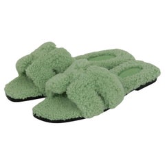 Hermes NEW Seaforam Green Shearling Oran Slides 38.5