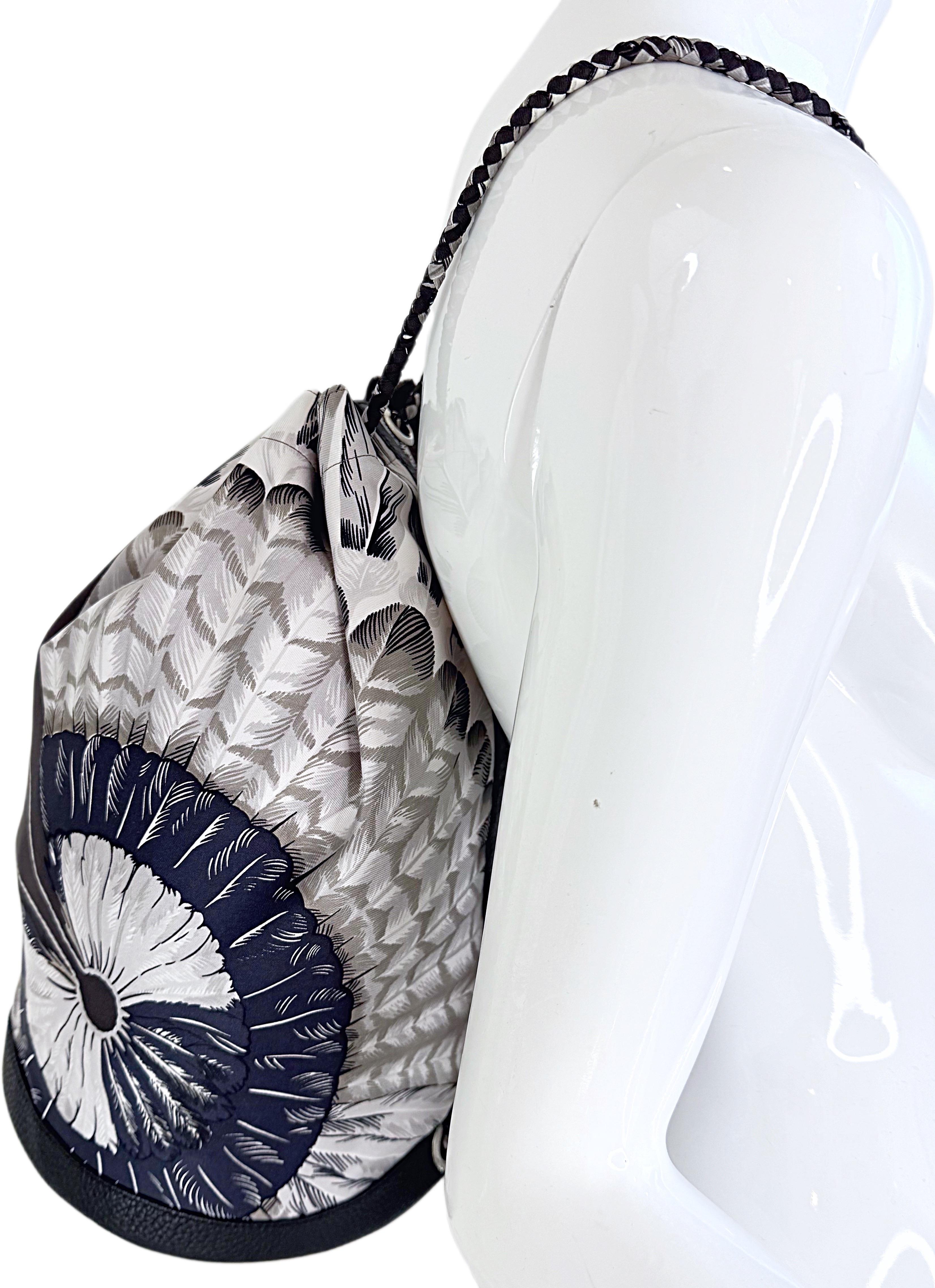 Hermes New Silk + Leather Plomb Togo Brazil Soie Cool 22 Backpack Bucket Bag For Sale 11
