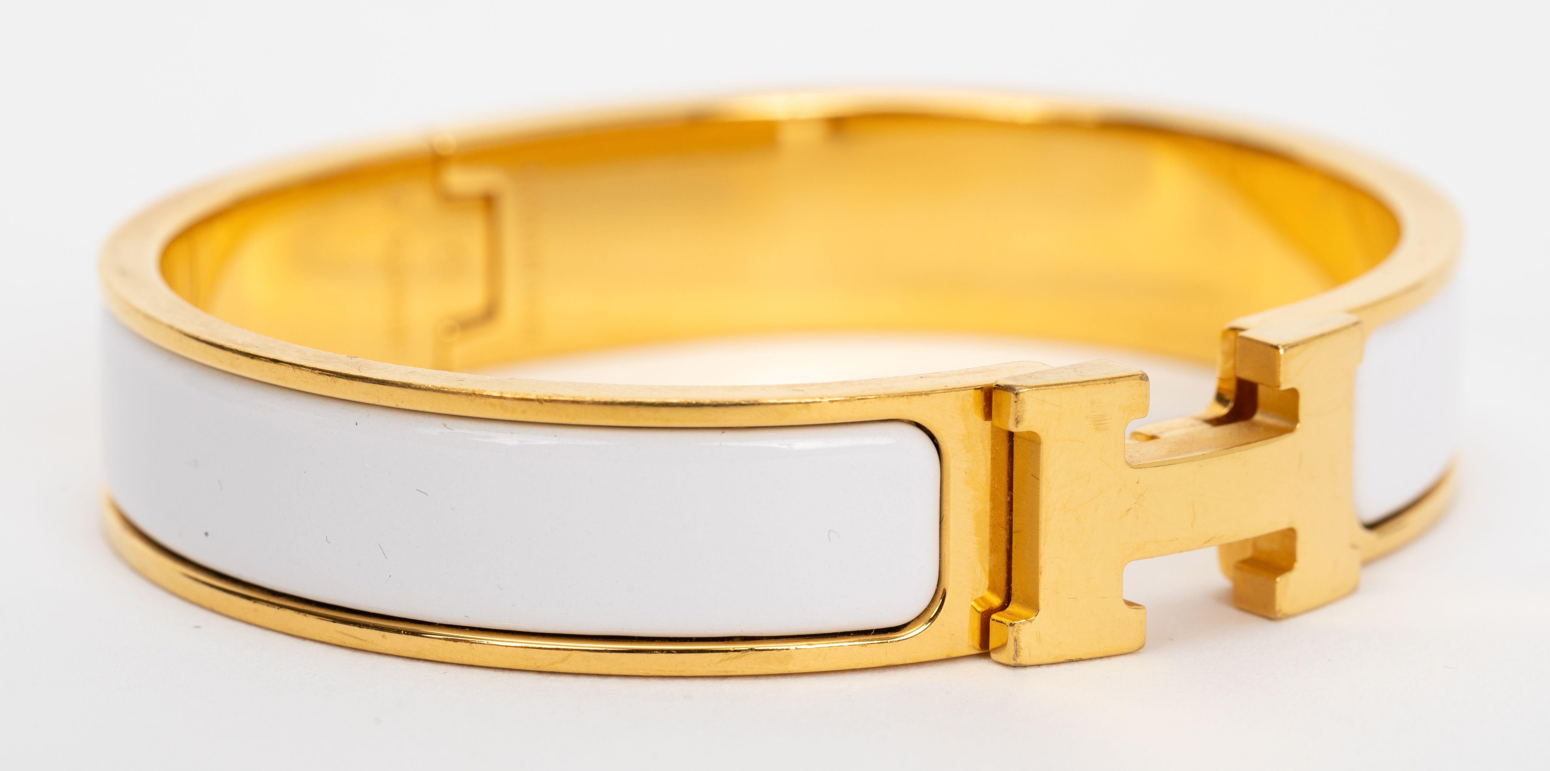 Hermes New White Clic Clac H Bracelet In New Condition For Sale In West Hollywood, CA