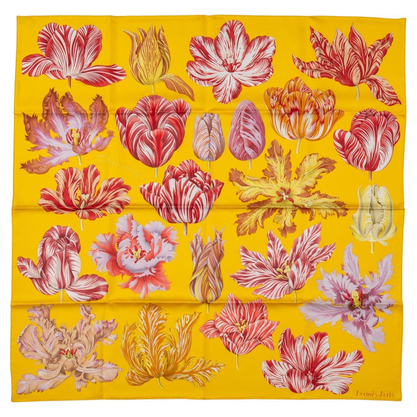 Sciarpa in seta con fiori gialli di Hermès &New