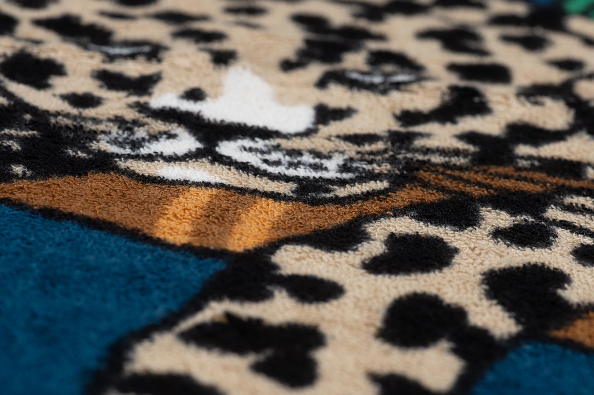 Hermès NIB Celeste Leopard Beach Towel For Sale 4