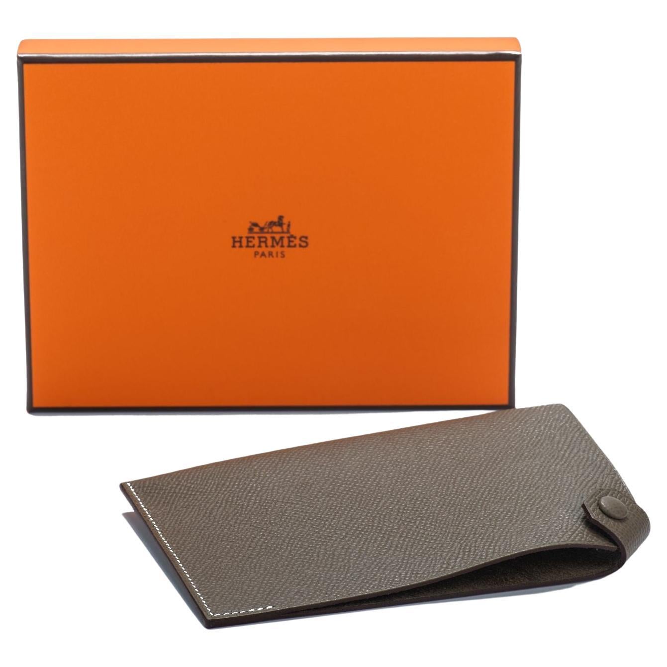 Hermès NIB Etain Passport Cover