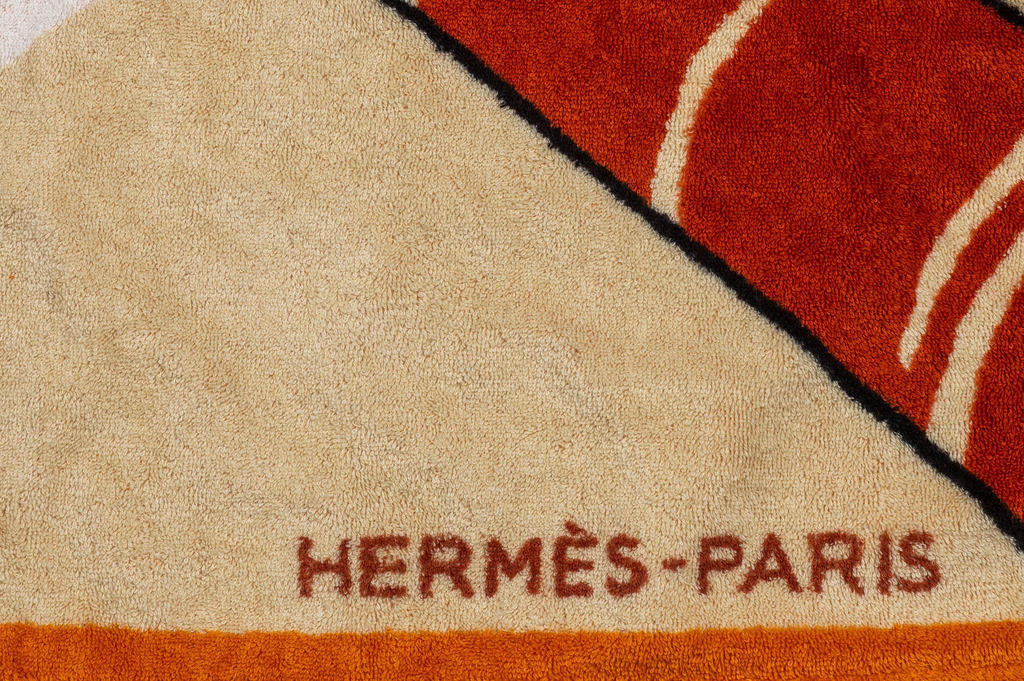 Hermès NIB Ghepards Multicolor Strandtuch (Schwarz) im Angebot