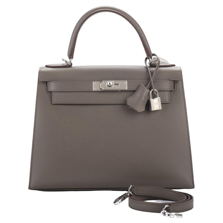 Hermès Kelly Sellier 25 epsom leather  Black designer bags, Fancy bags,  Hermes kelly bag
