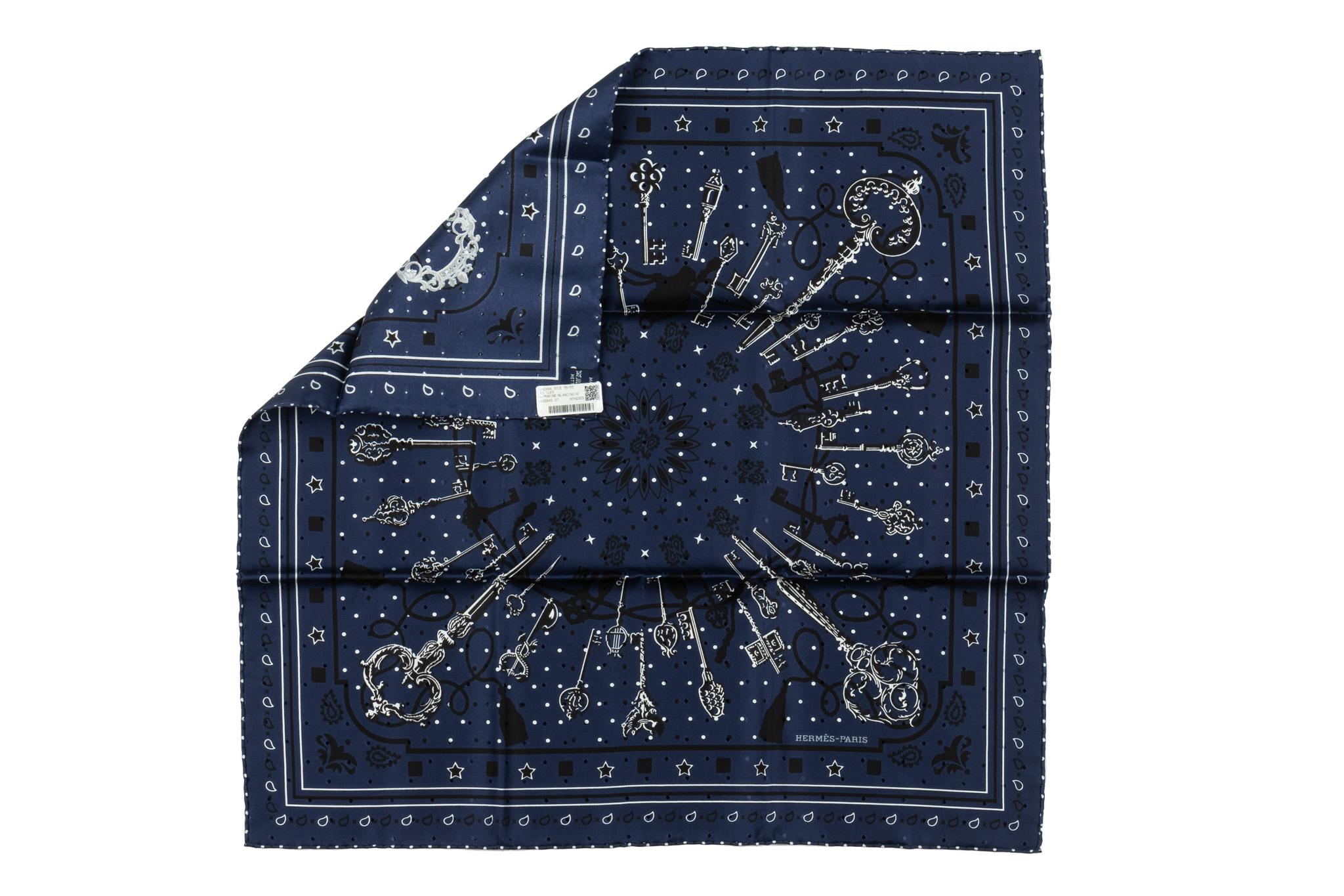 Hermès NIB Les Cles Bandana Seide Blau (Schwarz)