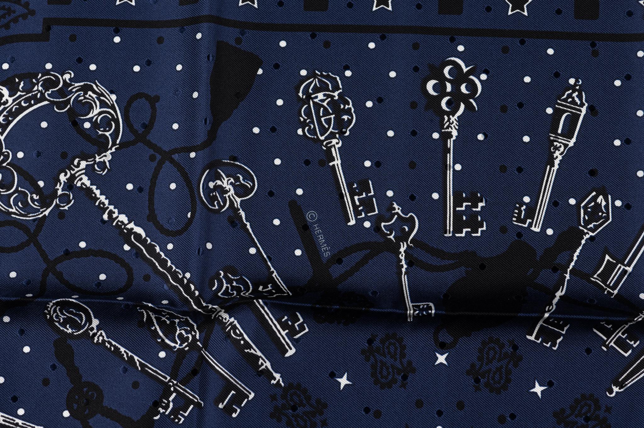 Hermès NIB Les Cles Bandana Seide Blau für Damen oder Herren