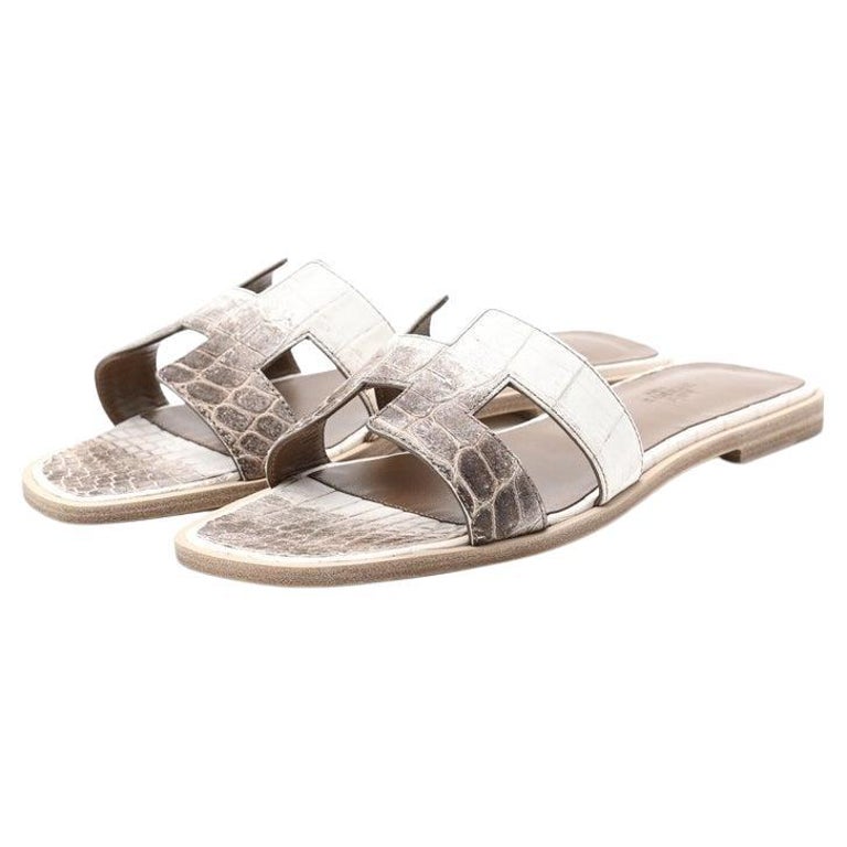 himalayan oran sandals