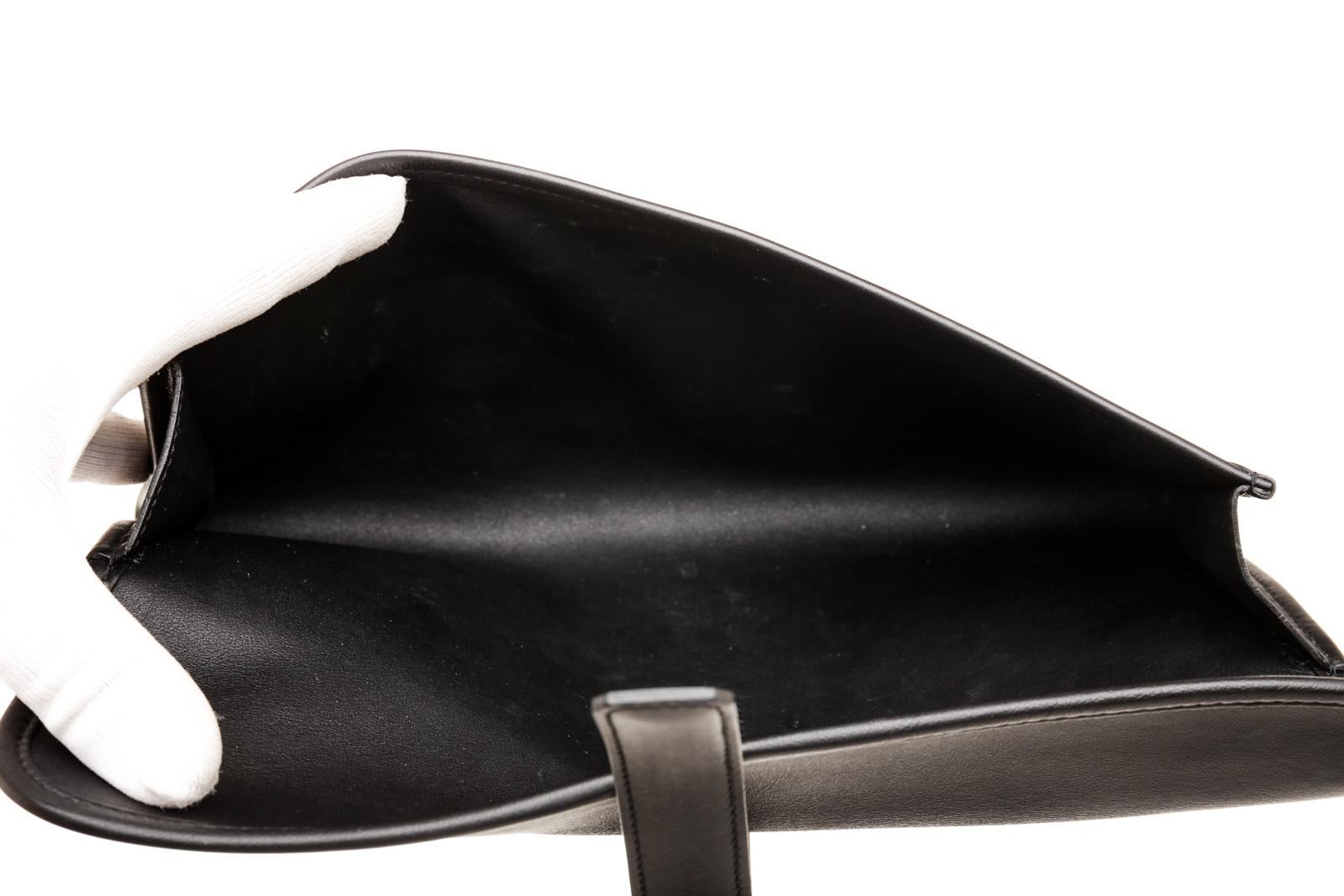 Women's or Men's Hermes Noir Black Swift Leather Jige 29cm Clutch For Sale