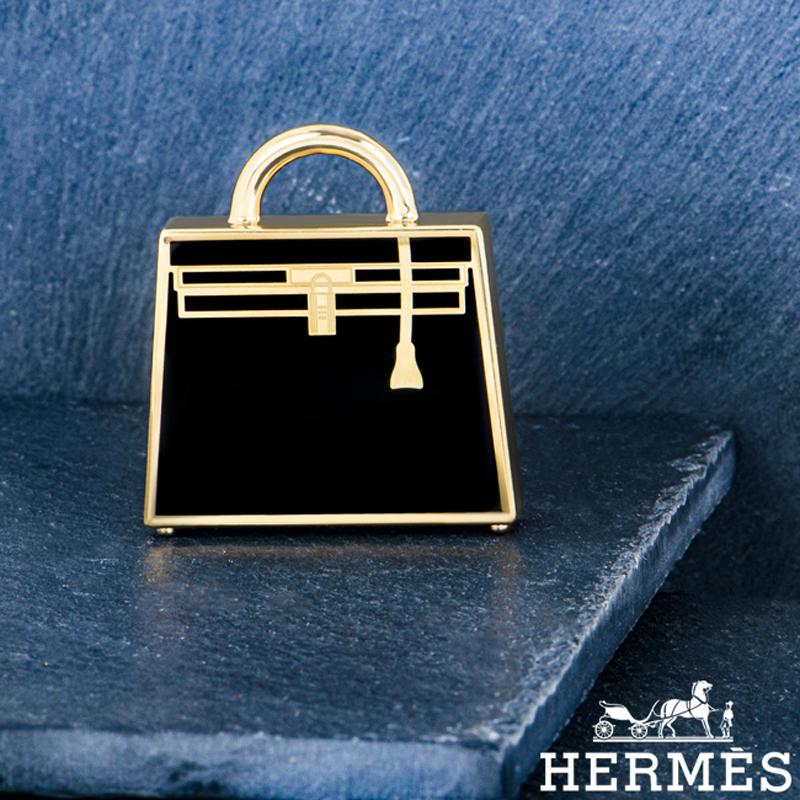 Hermès Noir Curiosite Kelly Laque Charm For Sale 2