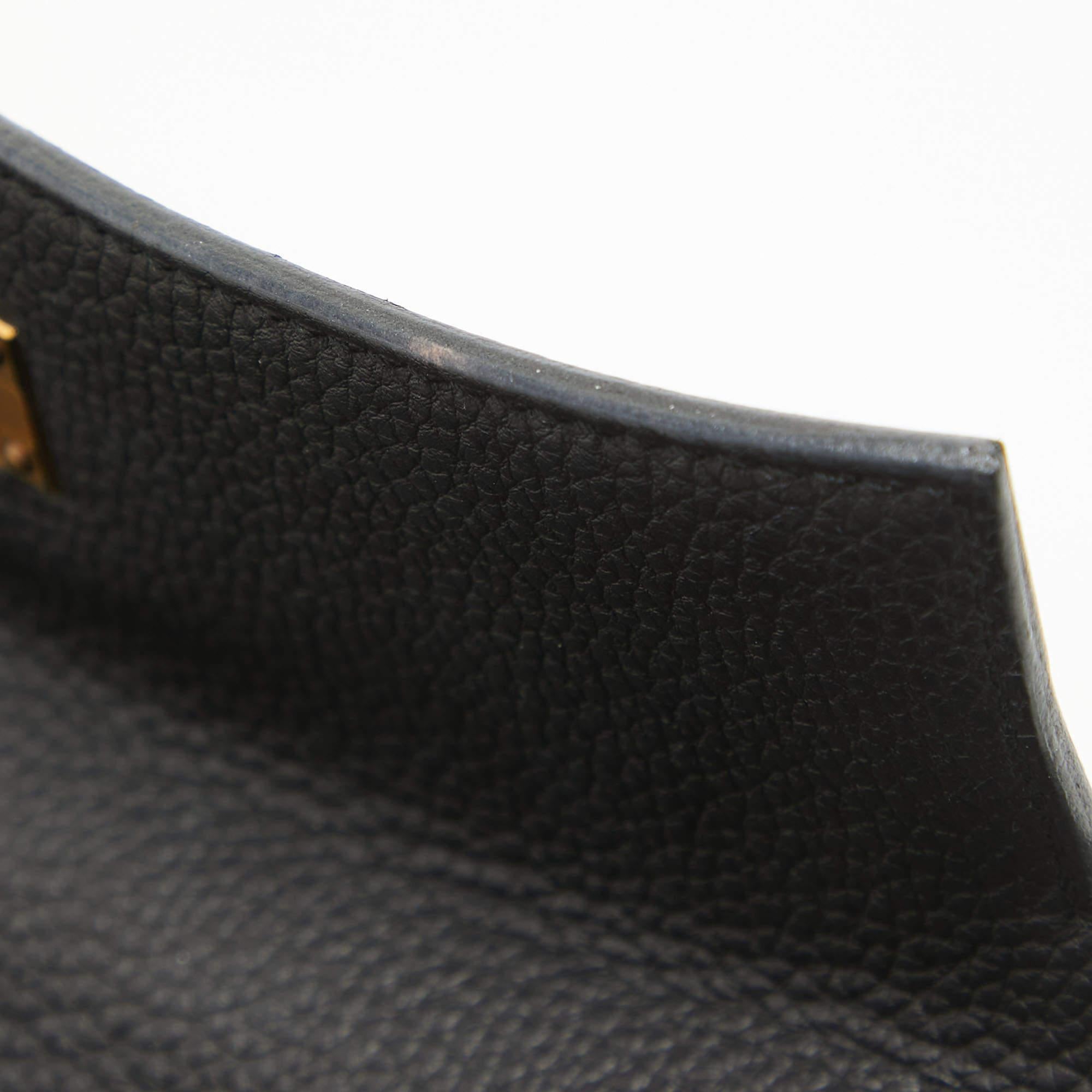 Hermes Noir Togo Leather Gold Finish Kelly Retourne 28 Bag For Sale 12