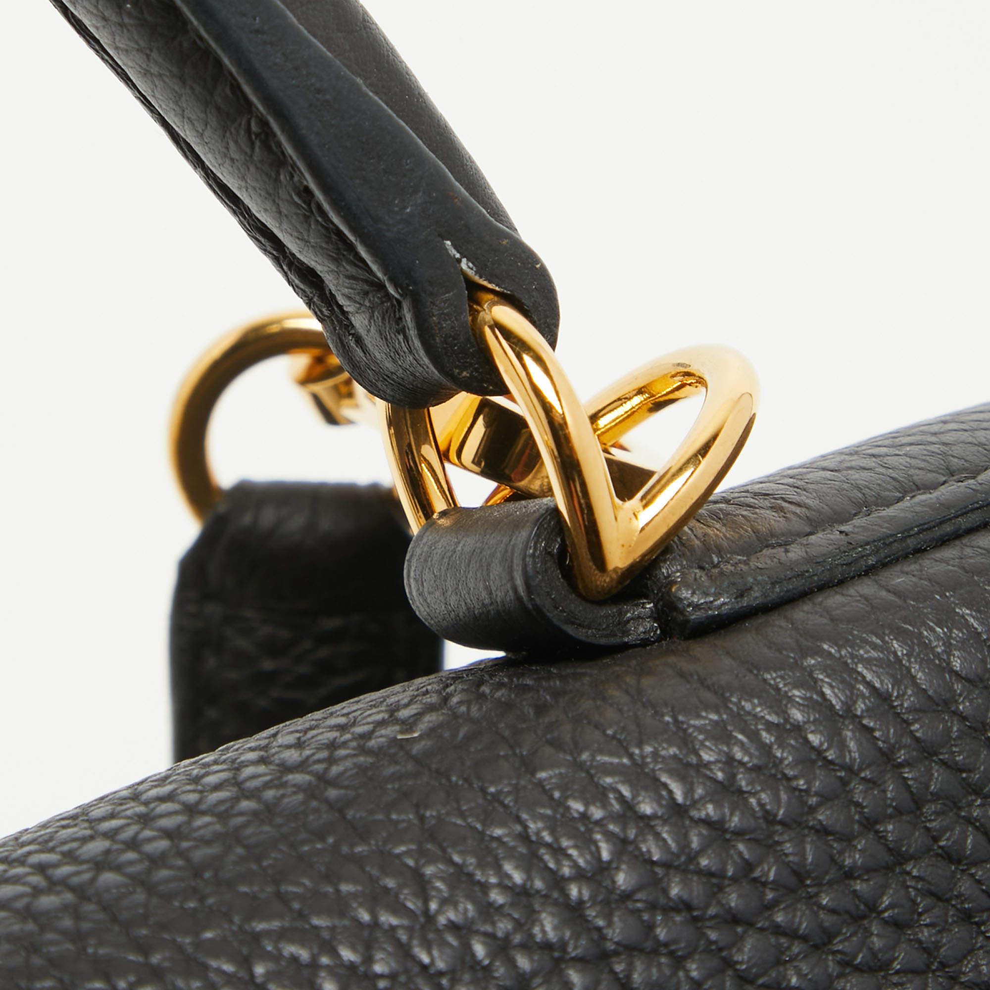 Hermes Noir Togo Leather Gold Finish Kelly Retourne 28 Bag For Sale 13