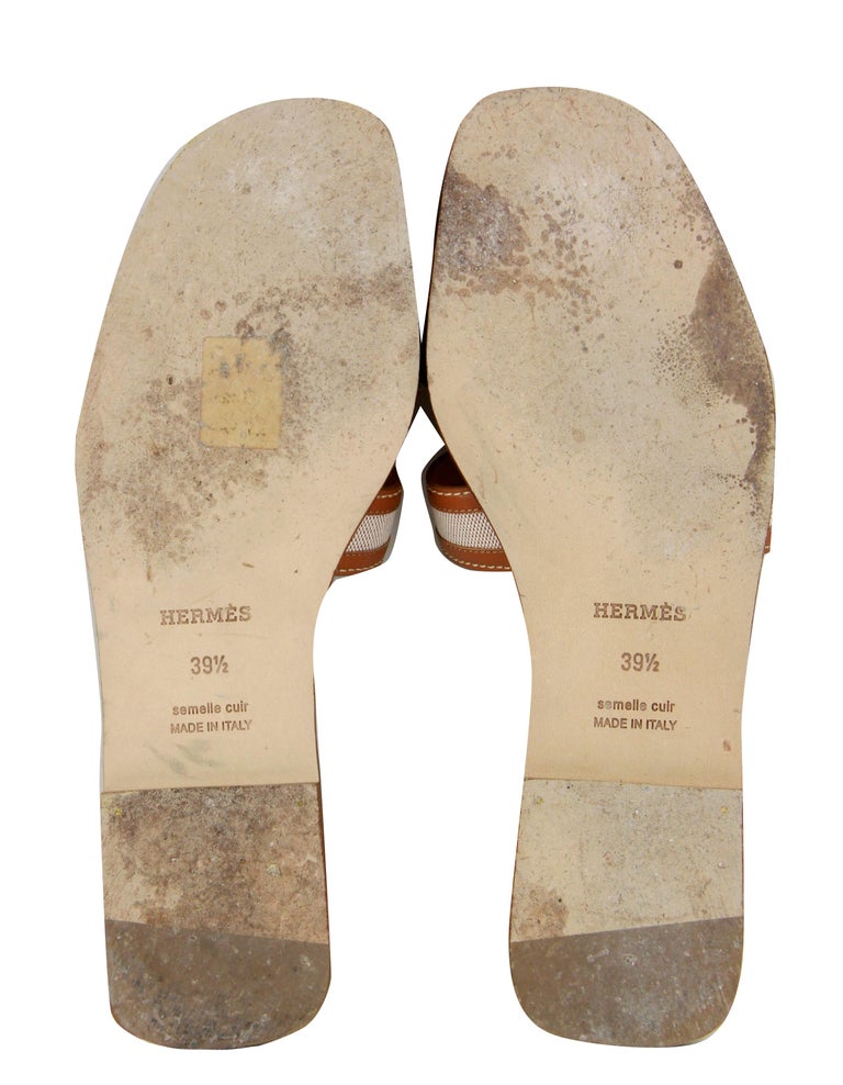 Hermes Noisette/ Beige Dore Toile H Oran Sandals sz 39.5 For Sale at 1stDibs