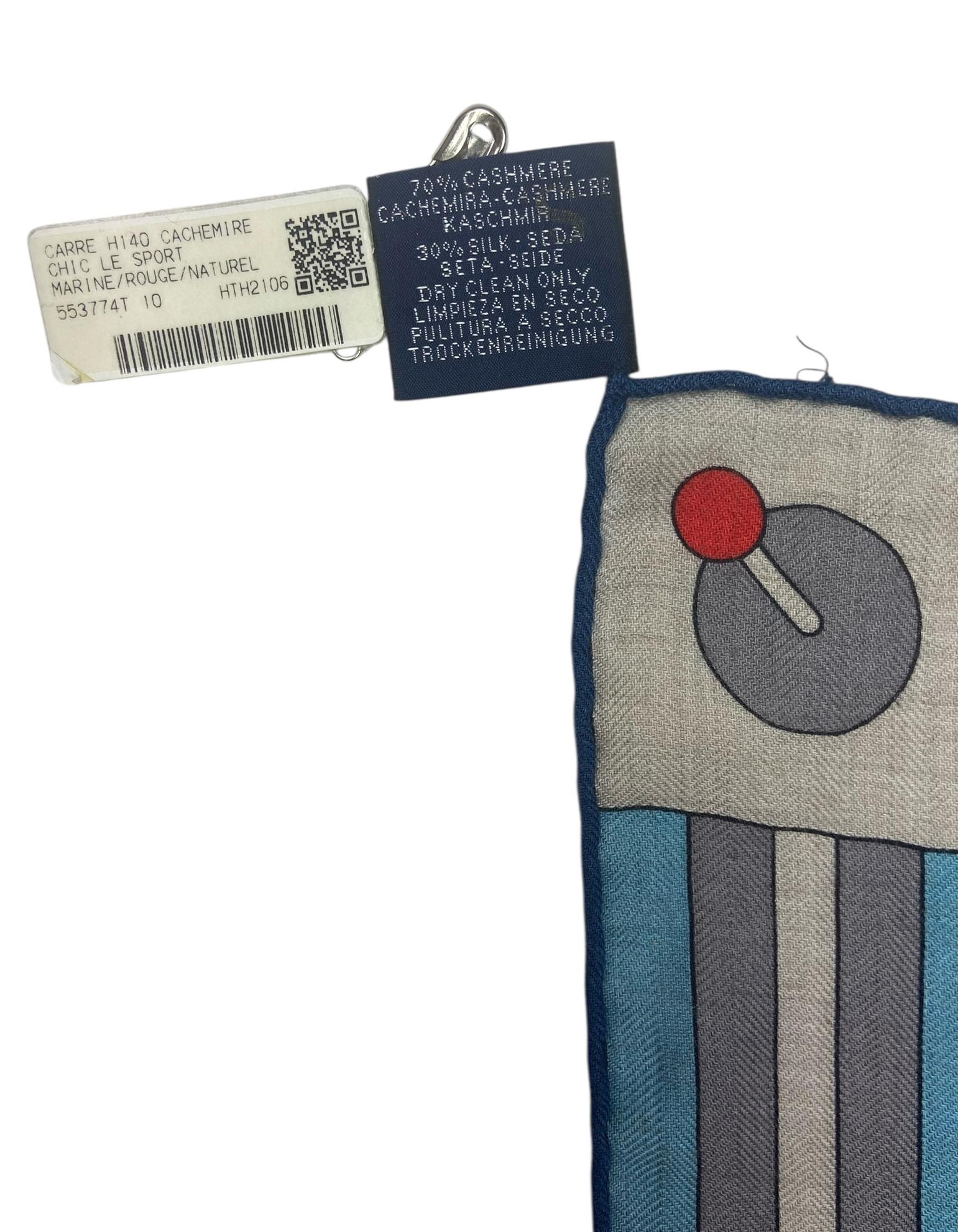 Hermes NWT Chic, Le Sport! Sciarpa scialle in seta/cachemire Marin Blue Rouge Nautrel in vendita 2