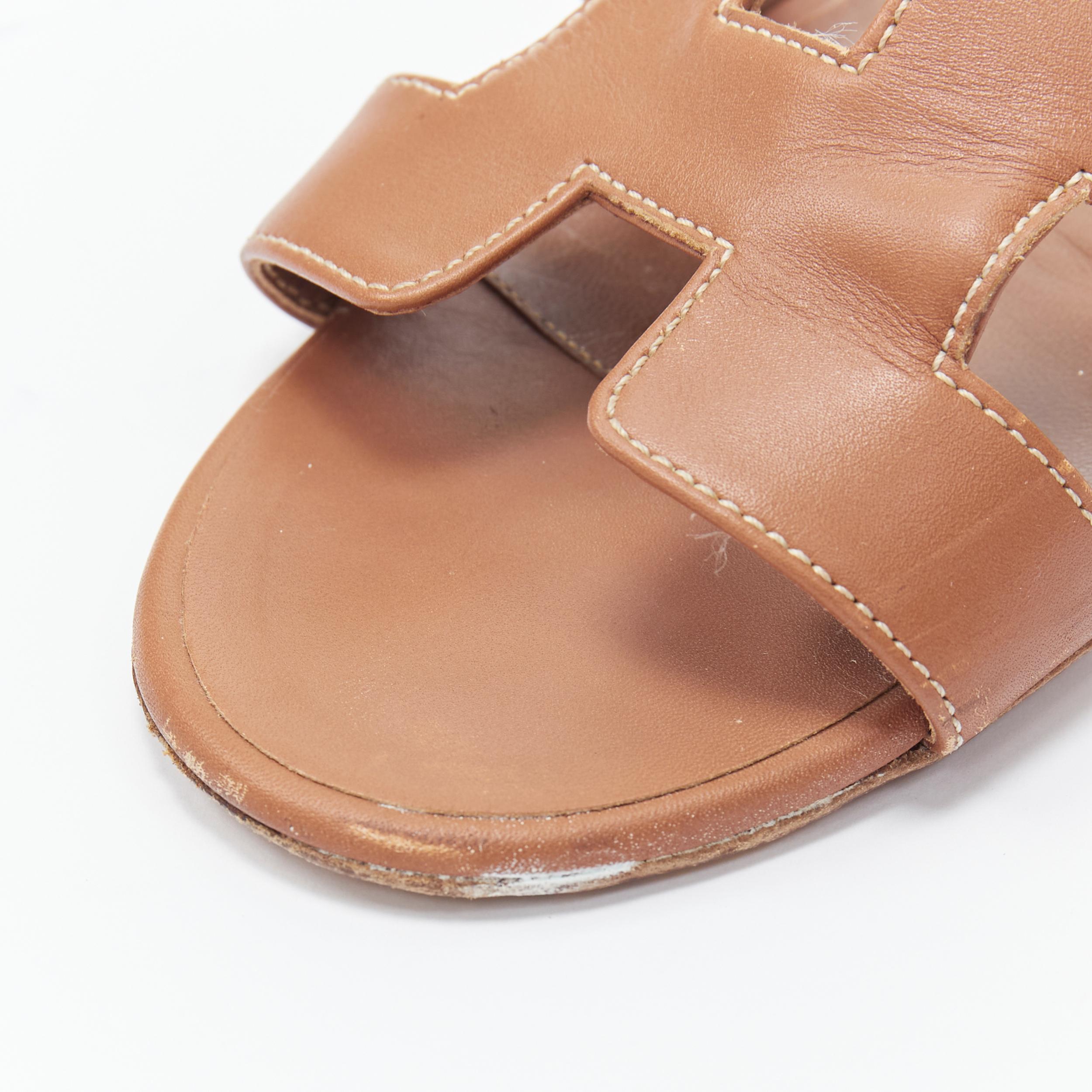 HERMES Oasis H logo tan brown leather wooden block heel slide sandals EU38.5 In Good Condition In Hong Kong, NT