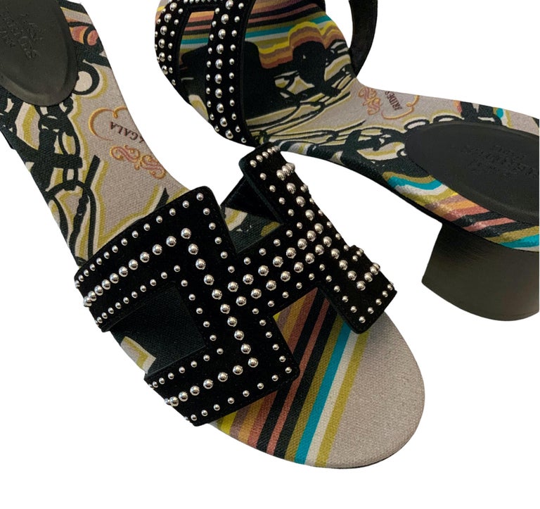Black Hermès Oasis Sandals