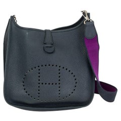 HERMES Obscure Ultraviolet Clemence EVELYNE III 29 Crossbody Bag Palladium