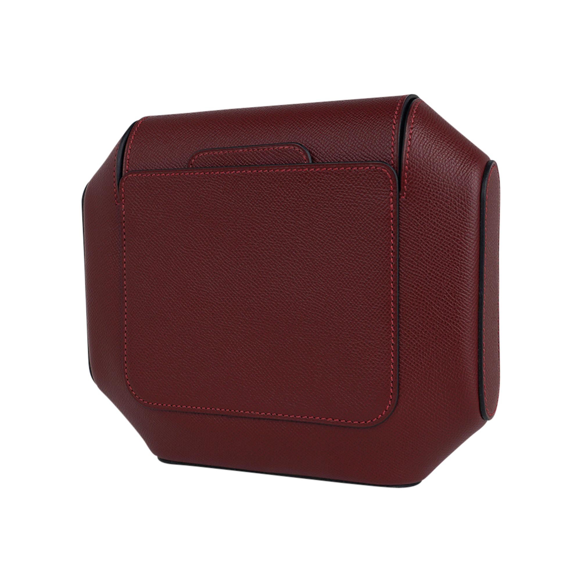 Hermes Octogone Pochette Clutch Bag Rouge H Epsom Neu im Zustand „Neu“ im Angebot in Miami, FL