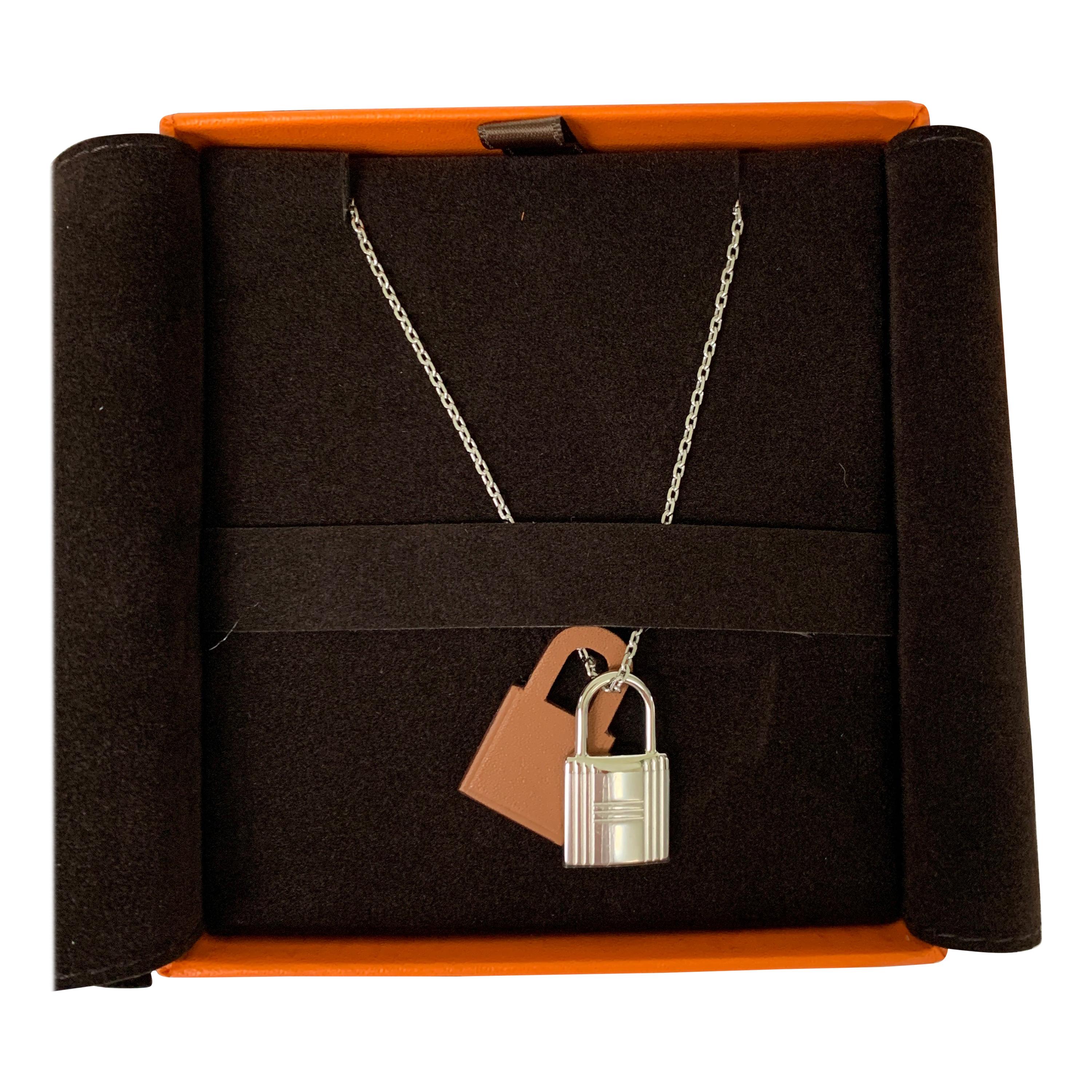 Hermes O'Kelly pendant, small model Gold Necklace at 1stDibs | o 