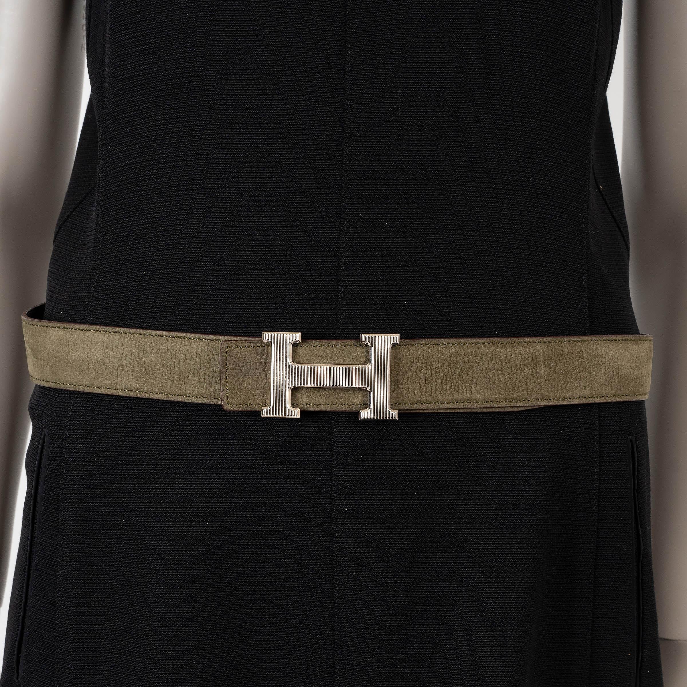 Brown HERMES olive & Ebene suede & leather 32MM REVERSIBLE H STRIEE Buckle Belt 85 For Sale