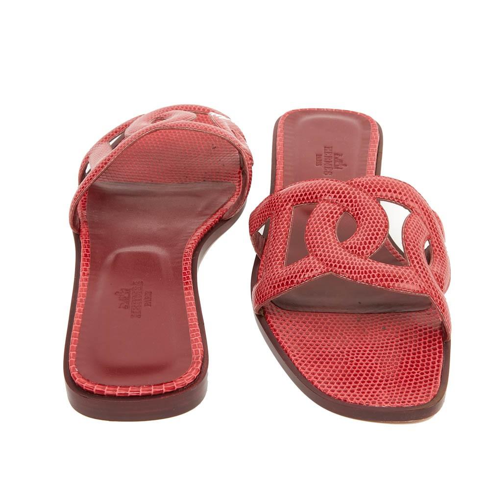 Hermès Omaha Sandales Red Lizard Flat Shoes In New Condition In Paris, FR