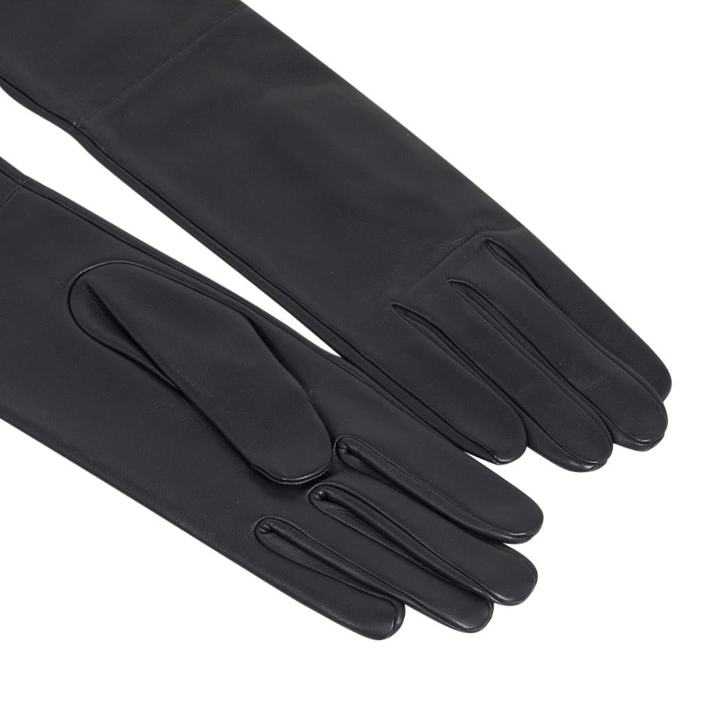 Hermes Opera Gloves Black Lambskin Leather 7 New In New Condition For Sale In Miami, FL