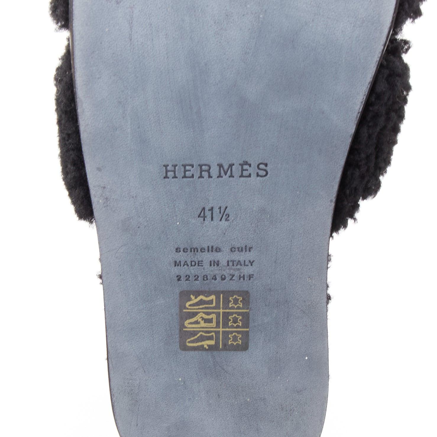 HERMES Oran noir shearling H cut out flat block sandals EU41.5 en vente 5