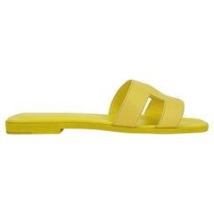 Hermes Oran Flat Sandal  Jaune Pollen Epsom Leather 37.5  / 7.5 