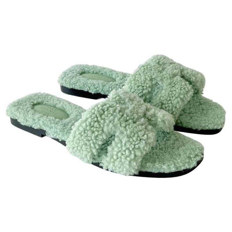 Green Hermes Oran Sandals - 3 For Sale on 1stDibs