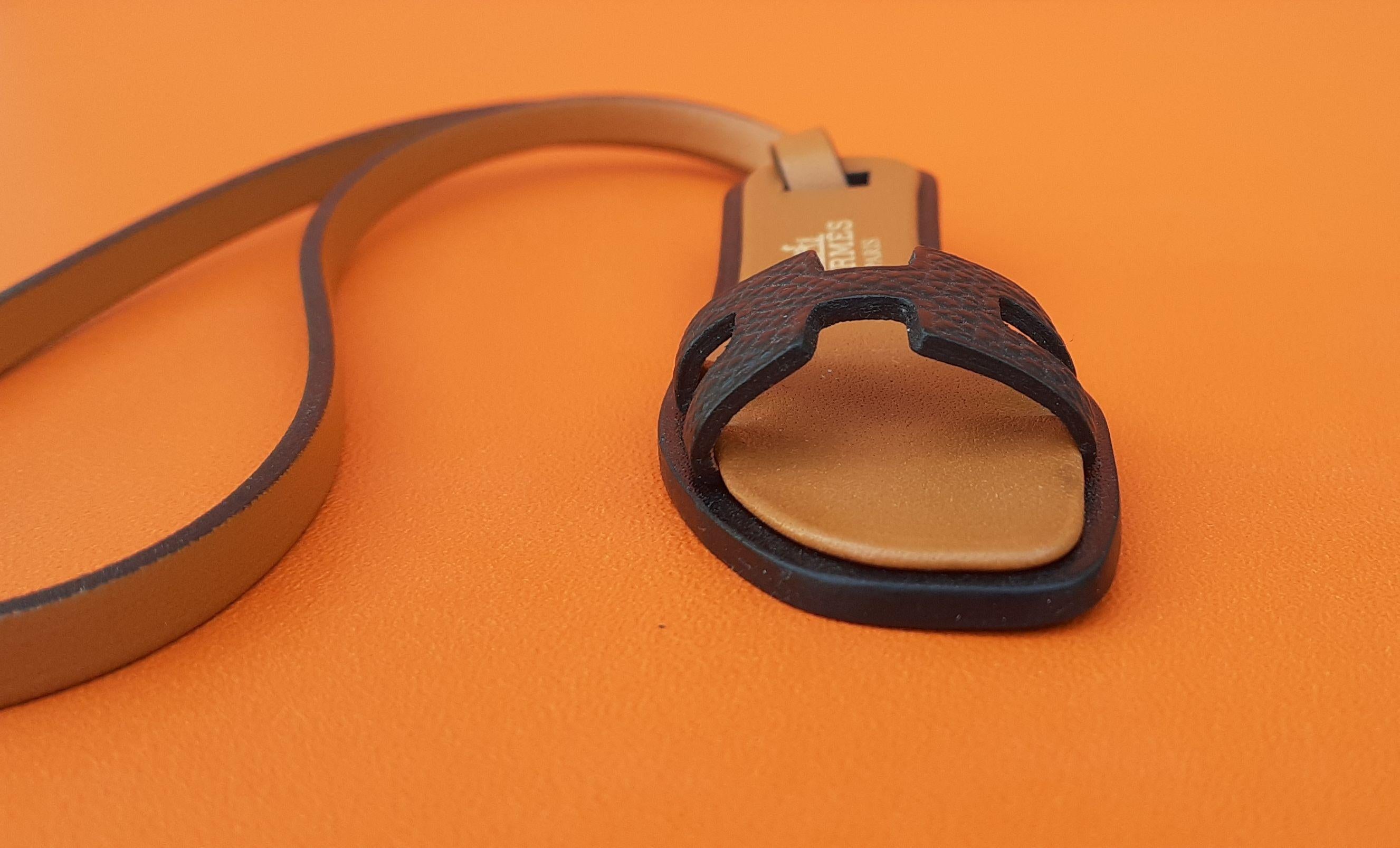 Bolso Hermès Oran Nano Encanto Grigri Piel Negro en venta 2