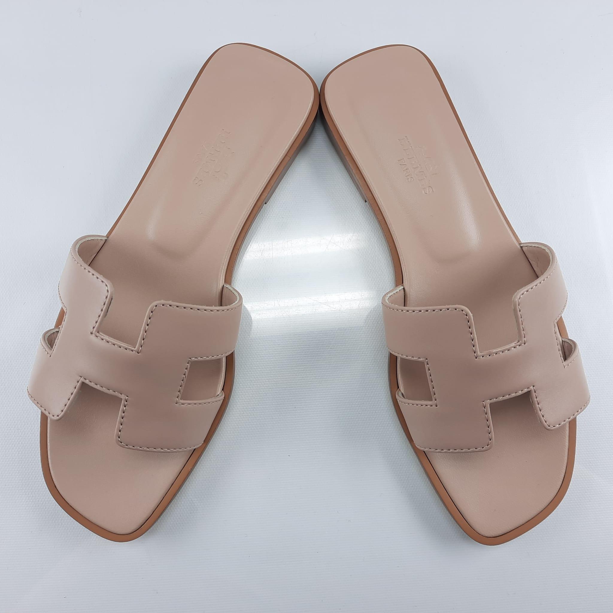 Hermes nude 2024 sandals