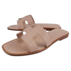 Hermès - Sandales Oran en cuir de veau beige - Taille 36 EU