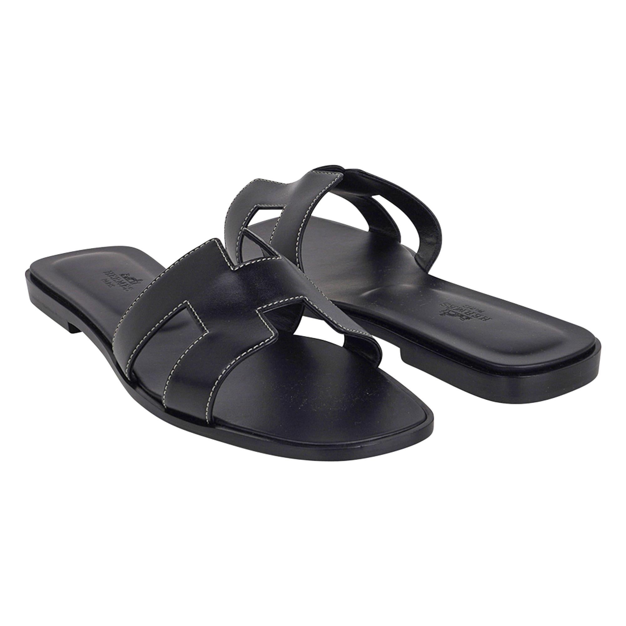 Hermes Oran Sandal Black Calfskin White Top Stitch Flat Shoes 38  8 For Sale 2