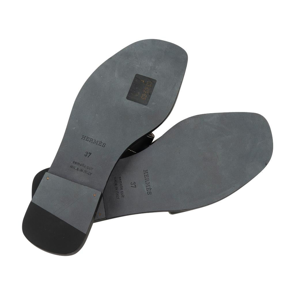 Hermes Oran Sandal Black Calfskin White Top Stitch Flat Shoes 38  8 For Sale 4