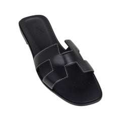 Hermes Oran Sandal Black Calfskin White Top Stitch Flat Shoes 40 / 10 New w/Box