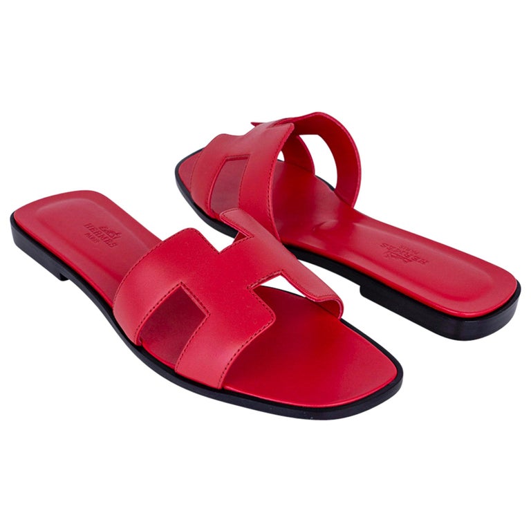 Hermes Oran Sandal Rose Cotinga Leather Flats 37 / 7 New w/Box at