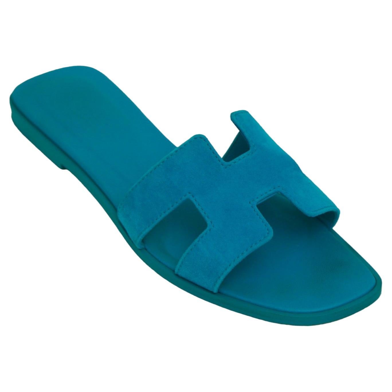 HERMES Oran Sandal Slide Mule Blue Suede Leather Flats H Strap Sz 38 en vente
