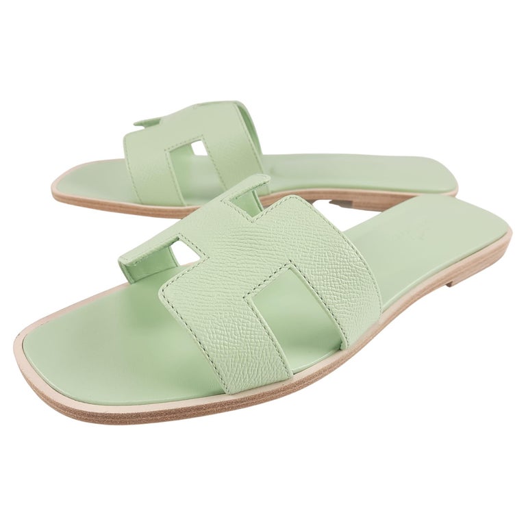Hermes Oran sandal Vert Jade Epsom calfskin Size 37 EU For Sale at 1stDibs