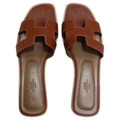 Hermes Oran Sandalen Brown