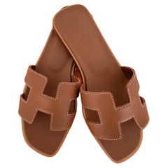 HERMÈS - Sandales Oran - Boîte d'or - Cuir Veau Lisse 39