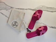 Sandales Hermes Oran en toile et cuir, rose fuchsia, taille EU 40,5 / US 10,5, neuves dans leur boîte d'origine