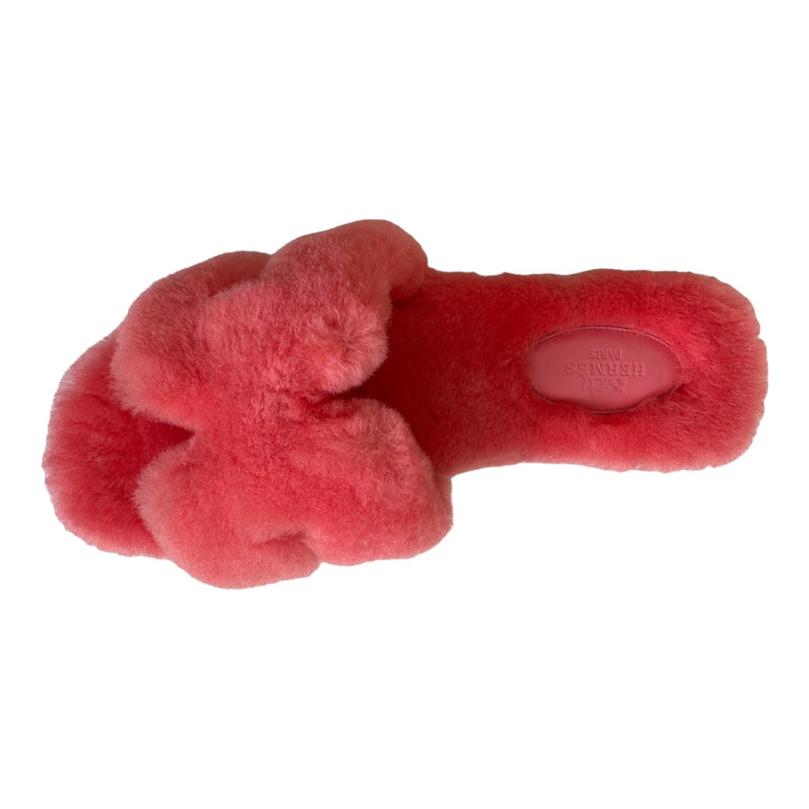  Sandales Oran Hermès Rose du Desert 37,5 en cuir de laine Teddy Unisexe 
