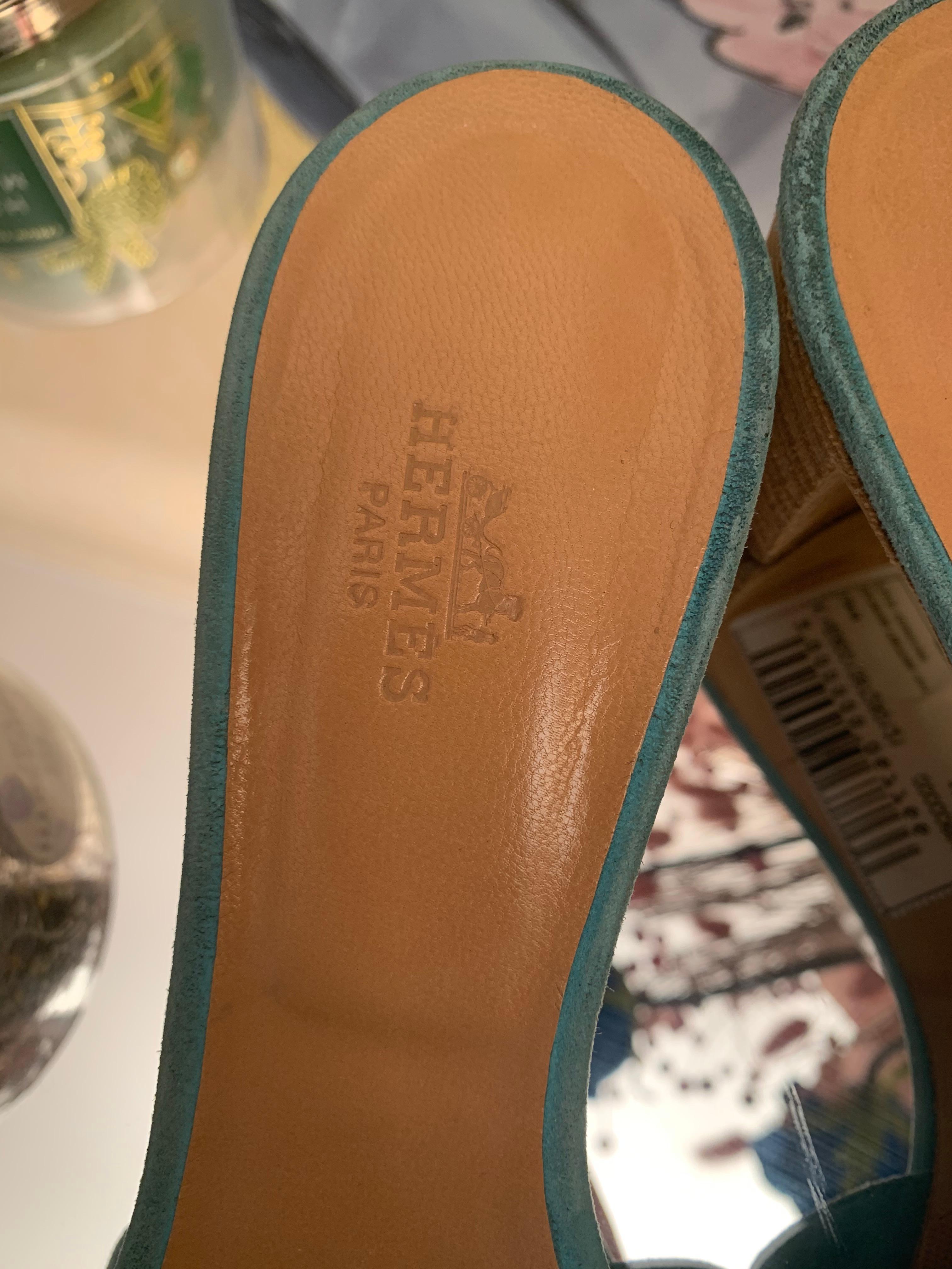 Femenino o masculino Sandalias Hermes Oran de ante turquesa en venta