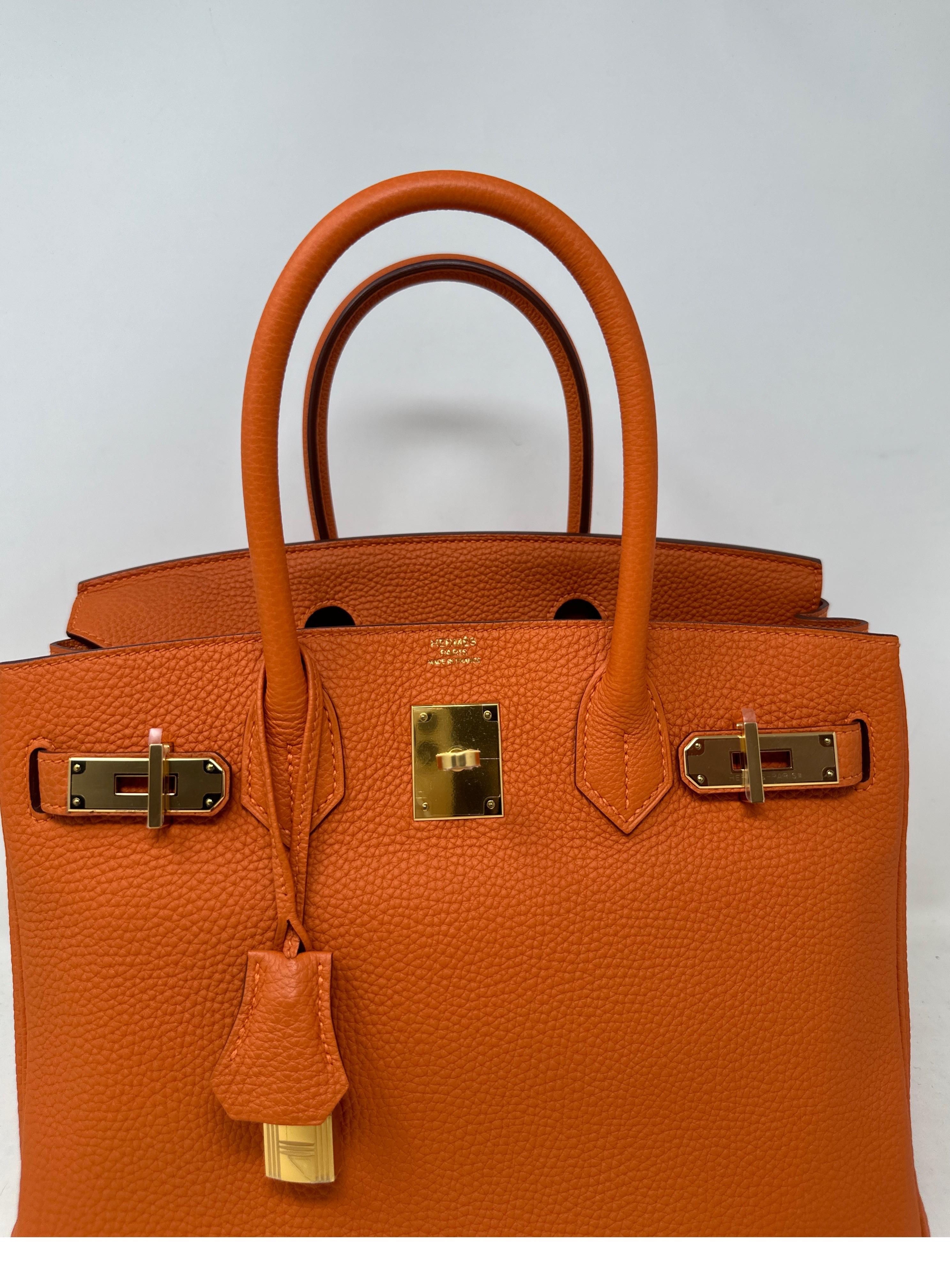 Hermes Orange Birkin 30 Bag  In Excellent Condition For Sale In Athens, GA