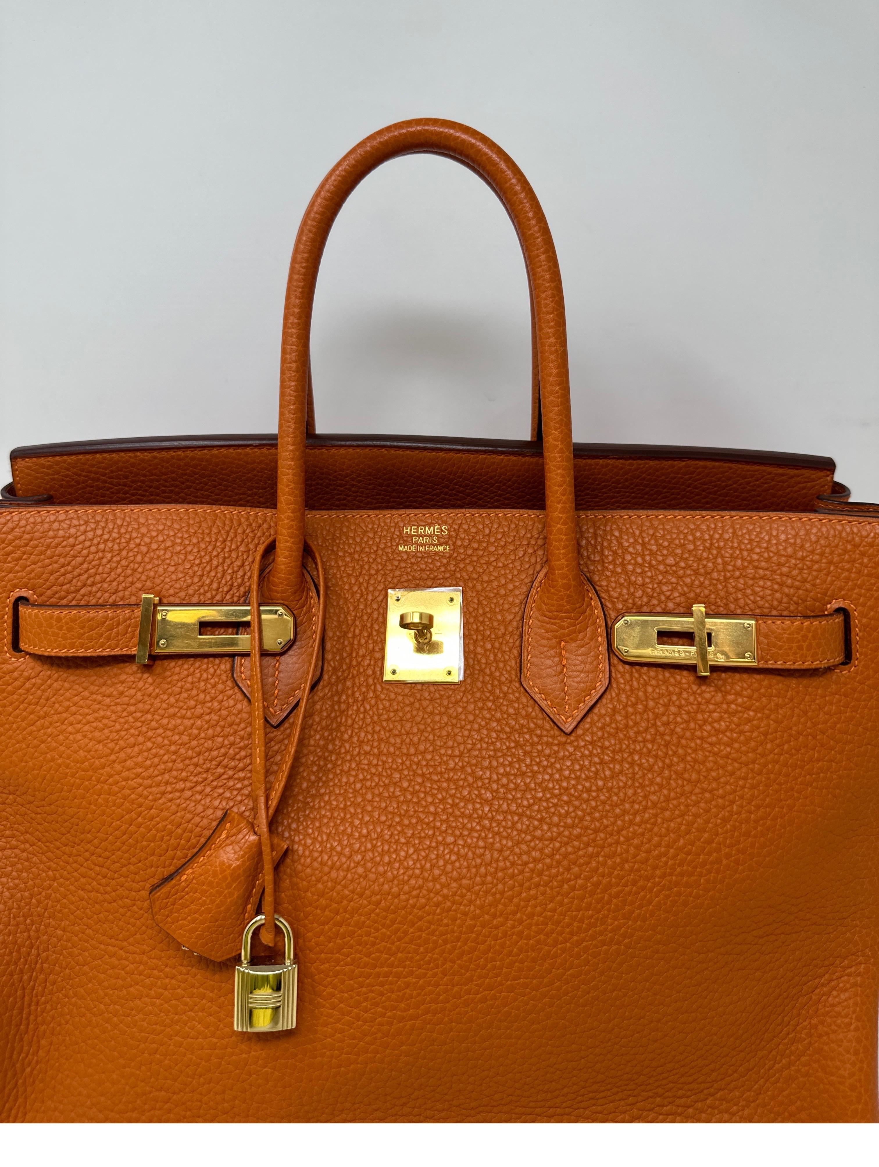 Hermes Orange Birkin 35 Bag In Excellent Condition In Athens, GA