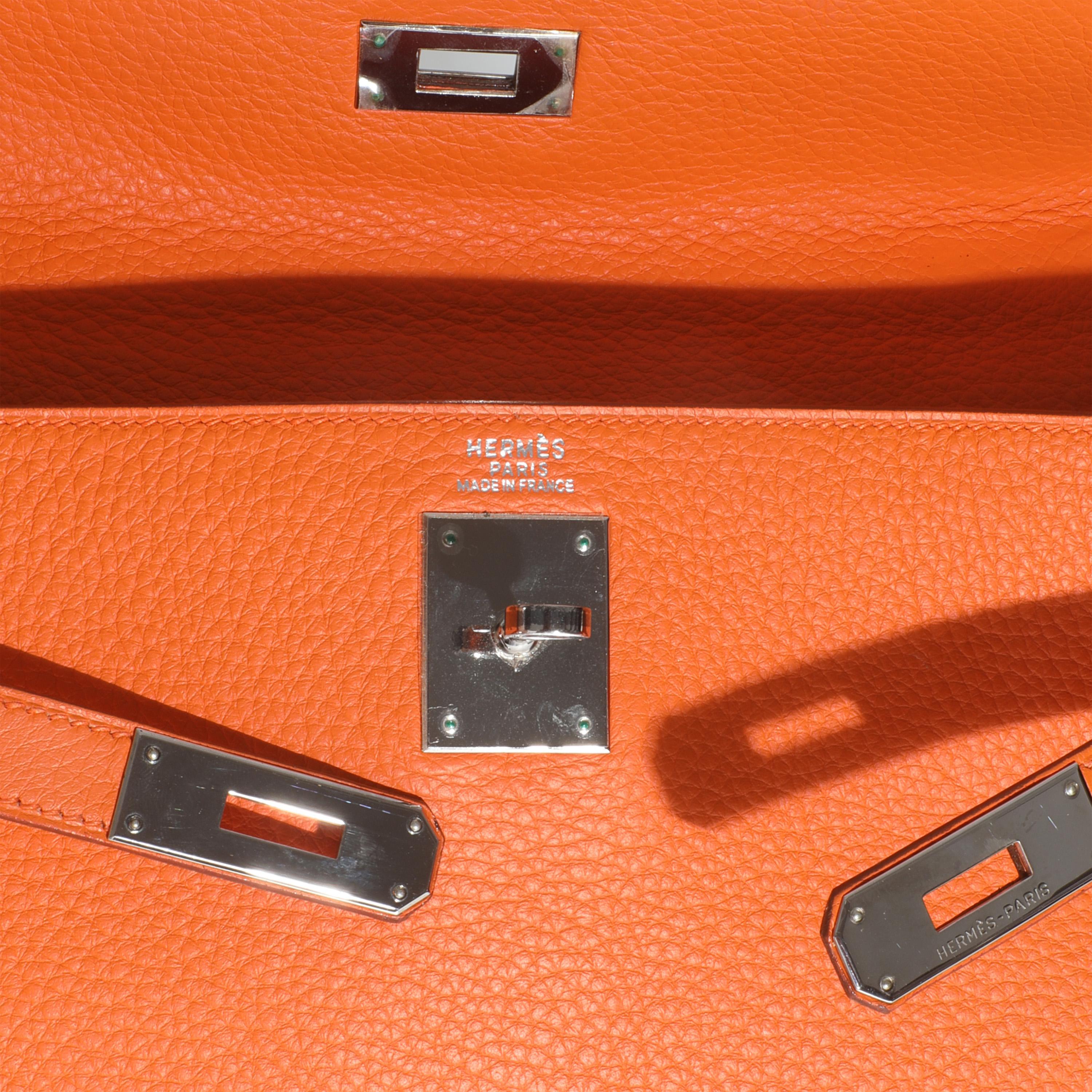 Hermès Orange Clémence Retourne Kelly 32 PHW en vente 2