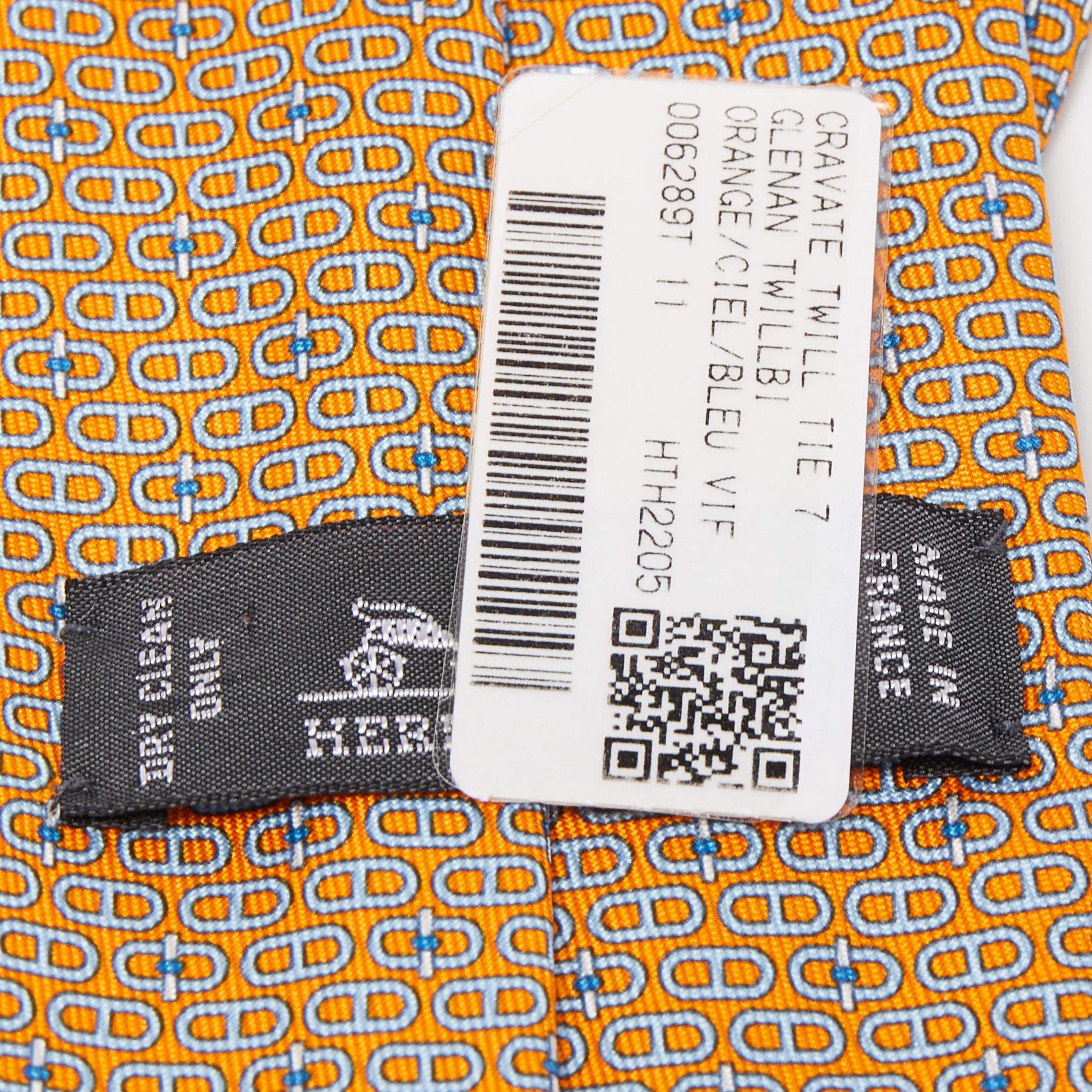 Hermès Orange Glenan Twillbi Printed Silk Slim Tie In Excellent Condition In Dubai, Al Qouz 2