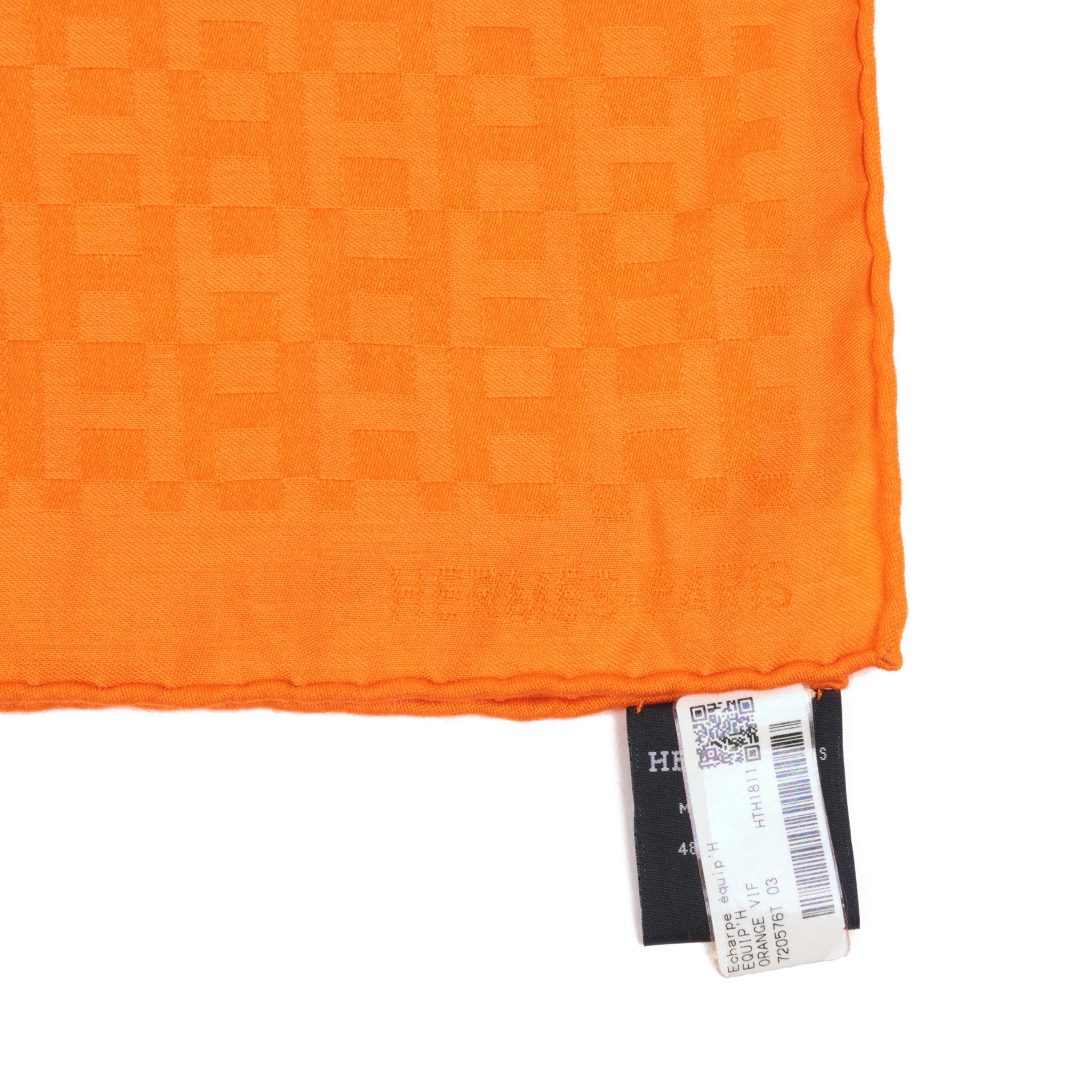 Hermès Orange H Cashmere, Wool & Silk Equip'H 180 Scarf

Condition Details:
This item is in unworn condition.

XUPES REFERENCE	AA0166
BRAND	Hermès
MODEL	Scarf
AGE	2022
GENDER	Women's
MATERIAL(S)	Cashmere
COLOUR	Orange
BRAND COLOUR	Orange