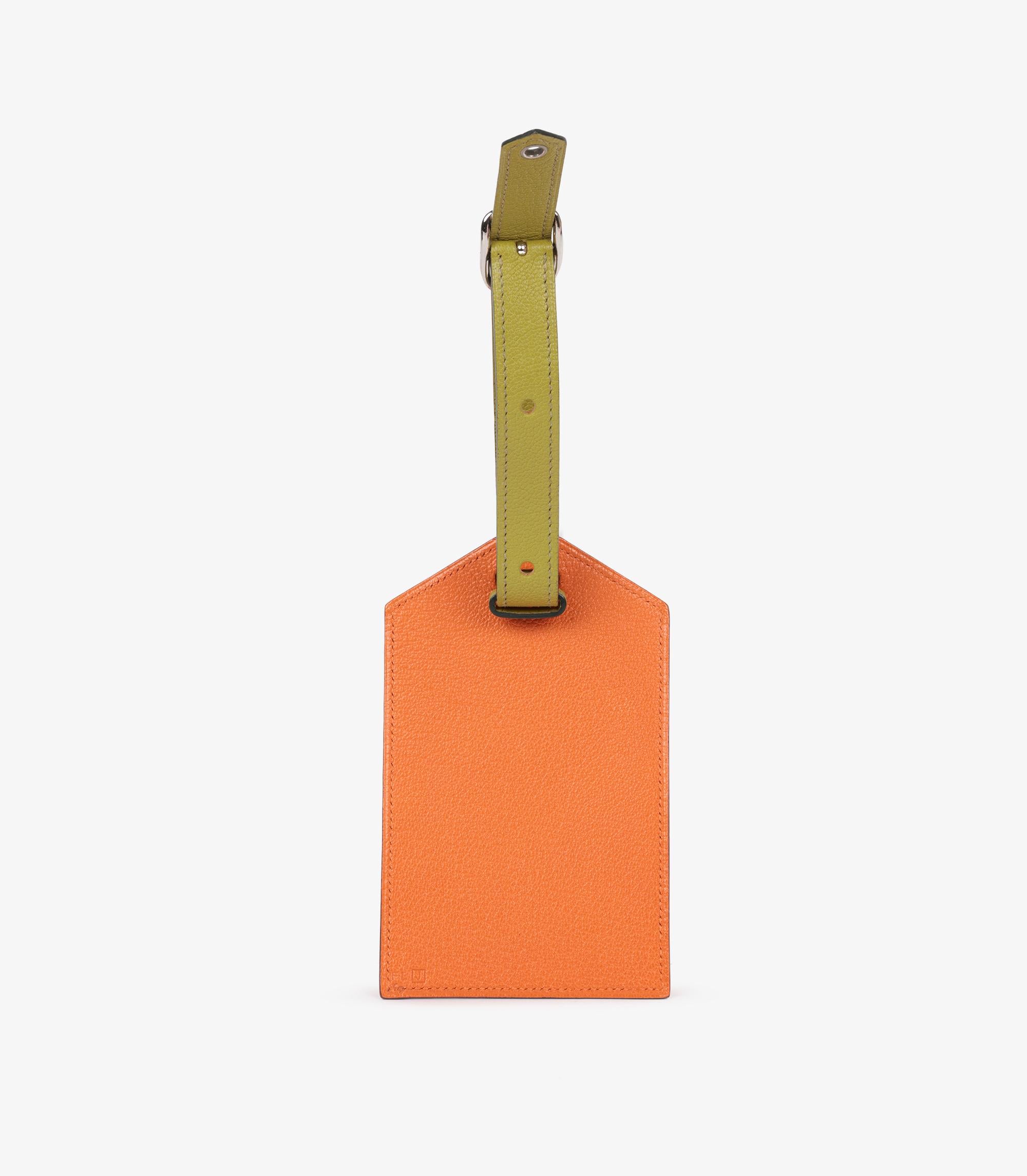 Hermès Orange H & Vert Chèvre Mysore Leather Luggage Tag

Brand- Hermès
Model- Luggage Tag
Product Type- Bag Accessory, Travel
Serial Number- [J*
Age- Circa 2006
Accompanied By- Hermès Box
Colour- Orange, Vert
Hardware- Palladium
Material(s)- Chèvre