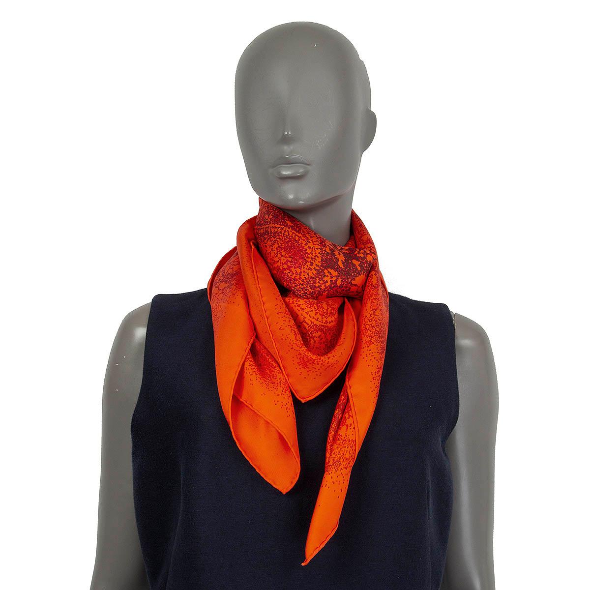Women's or Men's Hermes orange INDIAN DUST 90 Scarf silk For Sale