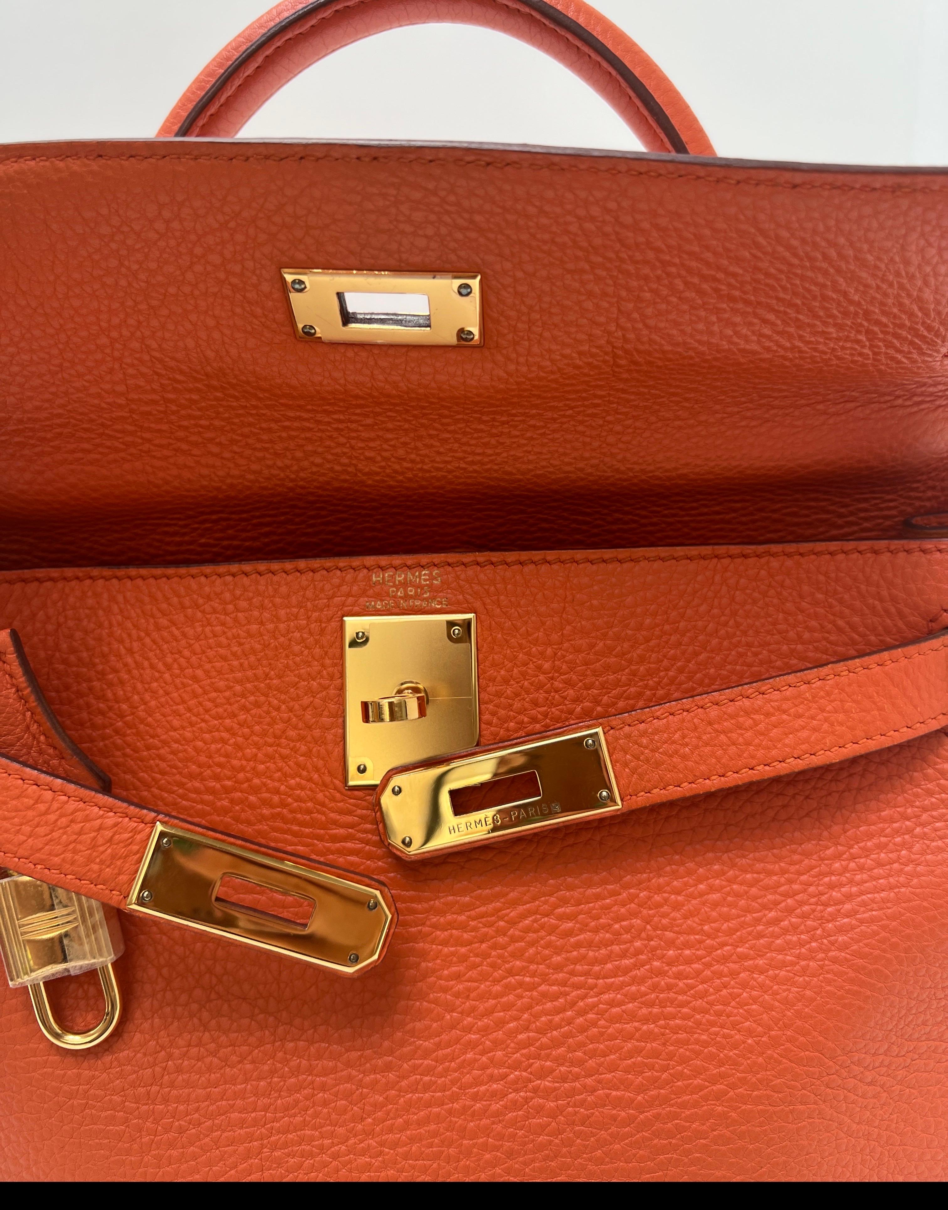 Borsa Kelly 28 arancione di Hermes in vendita 6